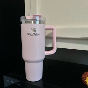 Stanley - Petal - reposhing